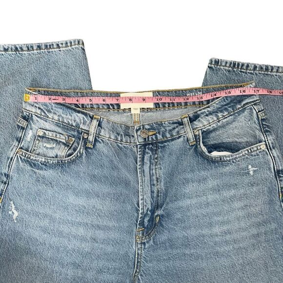 Boden Midrise Loose Fit Distressed Light Wash Jeans Size 31 - Picture 9 of 13